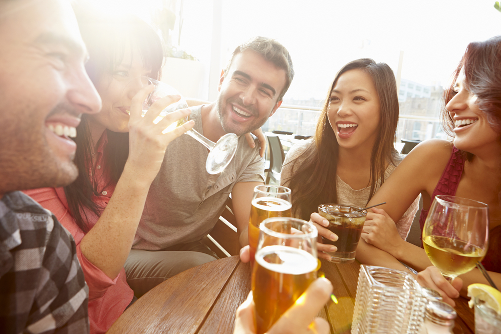 Mäßiger Alkoholkonsum wirkt sich positiv auf das Gehirn aus