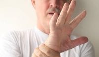 Parkinson: Neuer Löffel soll Erleichterung bringen